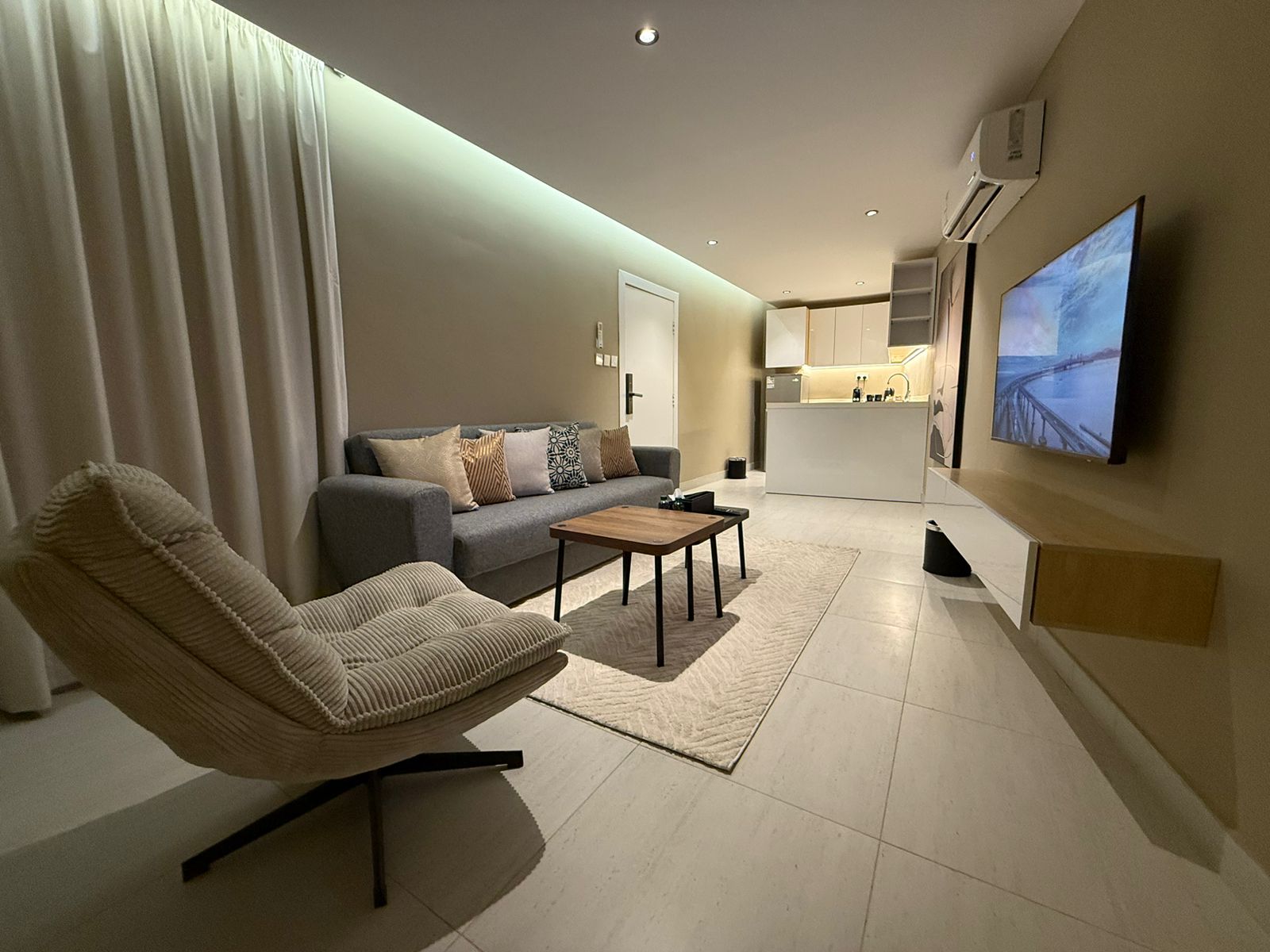 Elegant apartment interior, As Sulimaniyah, Riyadh